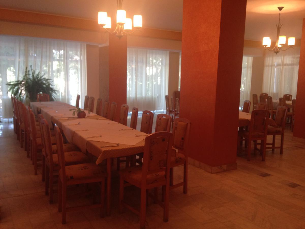 Hotel Diana Geoagiu Băi Buitenkant foto